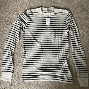 Gap thin sweater